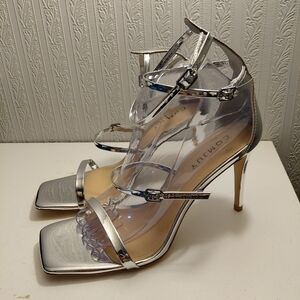 Elegant Silver Strappy Heels Womens Size 9 Excellant Condition